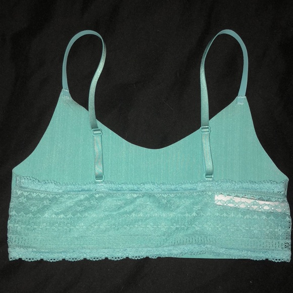 Victoria’s Secret Bralette - Picture 2 of 3